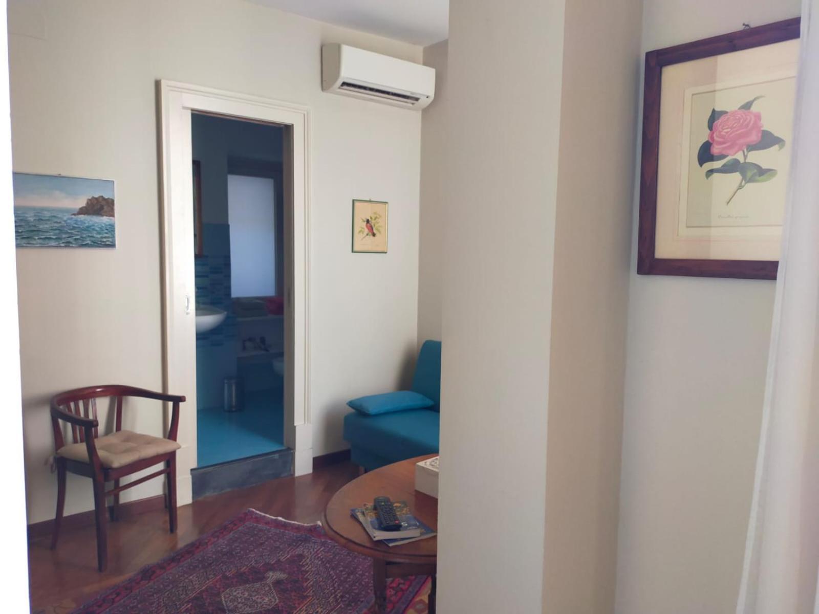 Crociferi B&B คาตาเนีย ภายนอก รูปภาพ
